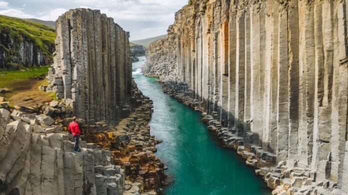 Ranking los 10 Países Mas Seguros del Mundo Para Viajar en 2024