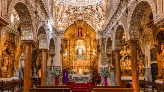 Ruta por Las Iglesias Más Bonitas de Sevilla