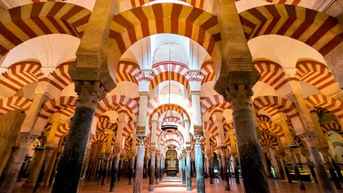 Cómo entrar GRATIS a la Mezquita-Catedral de Córdoba