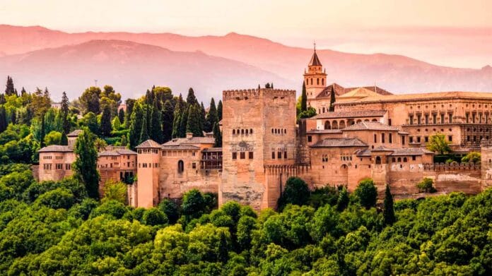 como-entrar-gratis-alhambra-granada Como entrar gratis Alhambra Granada