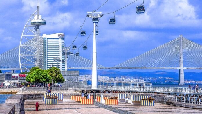 Visita Moscavide: el barrio obrero con los alojamientos más baratos de Lisboa