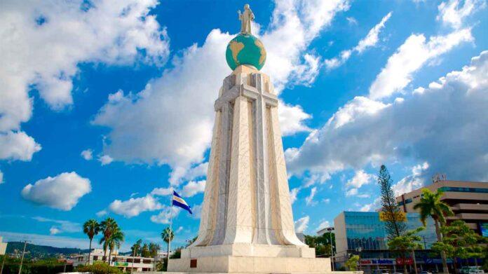 Lugares seguros en El Salvador: Guía para viajar sin preocupaciones en 2025