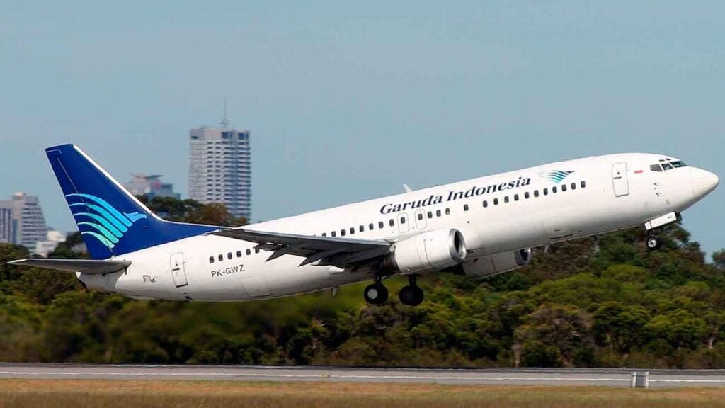 avion garuda indonesia