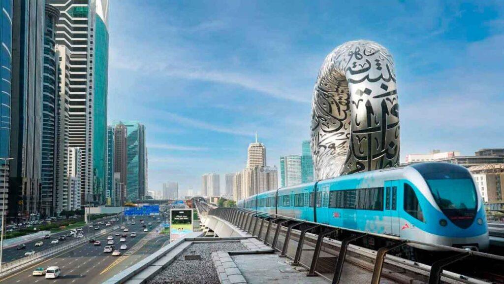 metro sin conductor mas largo mundo dubai