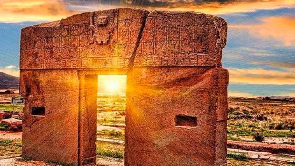 ruinas de tiahuanaco bolivia