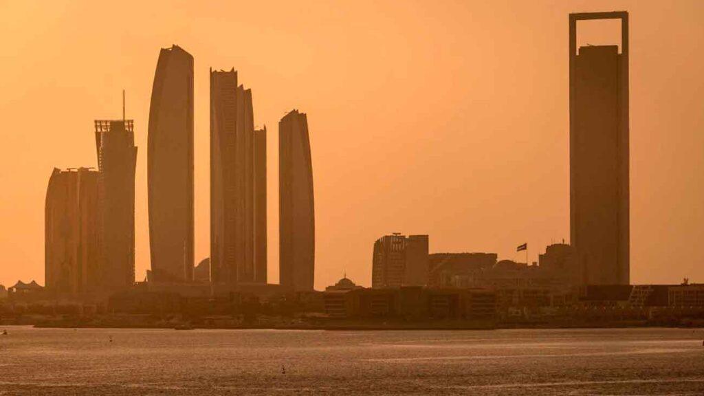 etihad towers abu dabi