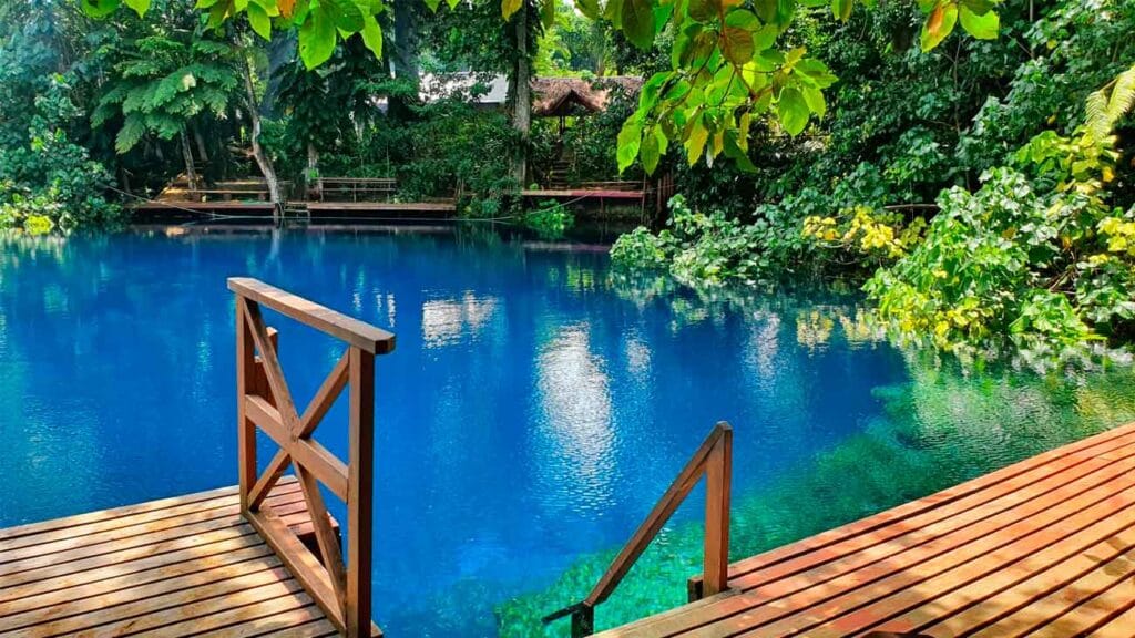 blue hole vanuatu