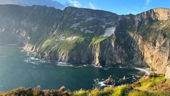 Visita el acantilado Slieve League (Sliabh Liag) en Irlanda: hay que verlo una vez en la vida al menos